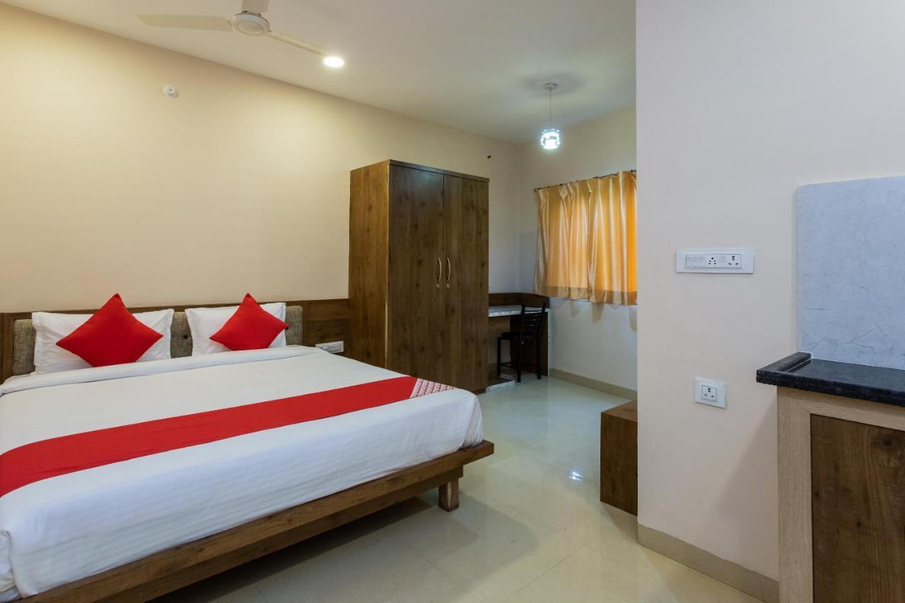 Oyo Hotel Badri Inn & Yatri Niwas Jabalpur Exterior photo